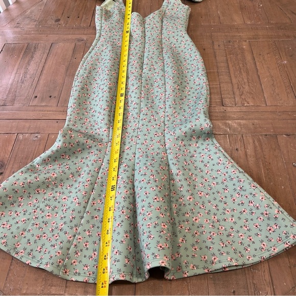ASOS Pastel Floral Green Mermaid Dress V-neck midi Feminine Bows Cottagecore 4 - Picture 10 of 12
